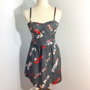 AMERICAN EAGLE OUTFITTERS WOMAN SZ 4 MINI FLORAL DRESS STRAPPI COUCHETTE GIRL